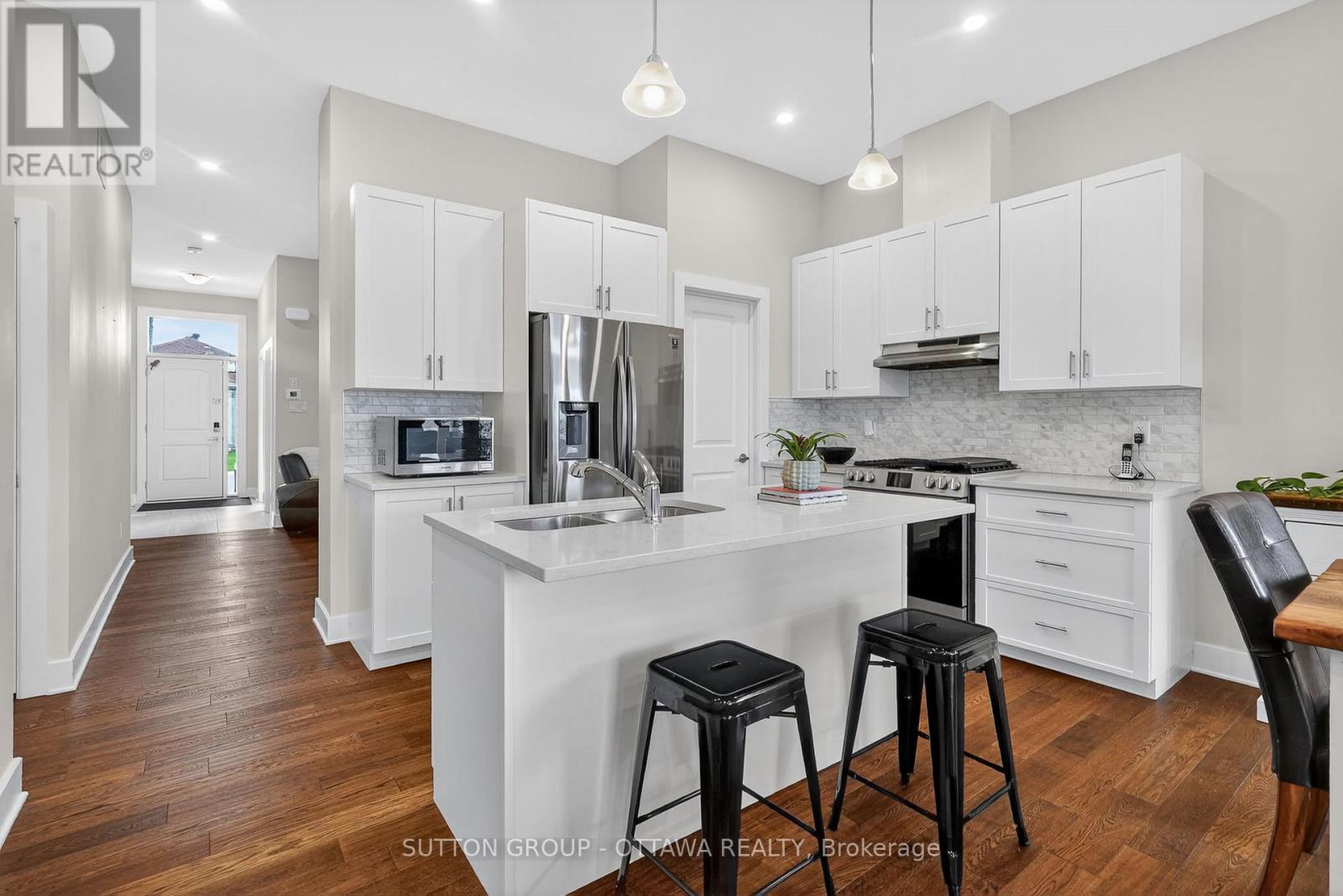 105 Dunlop Road, Carleton Place, Ontario  K7C 0R8 - Photo 8 - X13229936