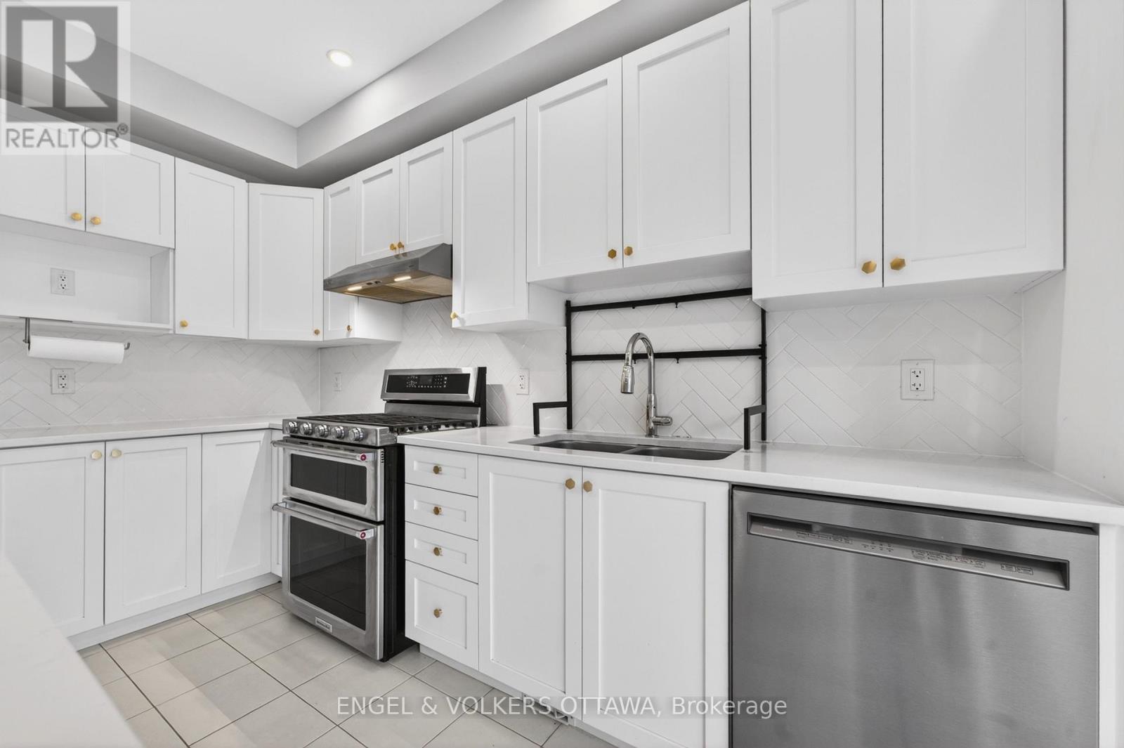 87 Coco Place, Ottawa, Ontario  K2T 0R2 - Photo 17 - X13229952