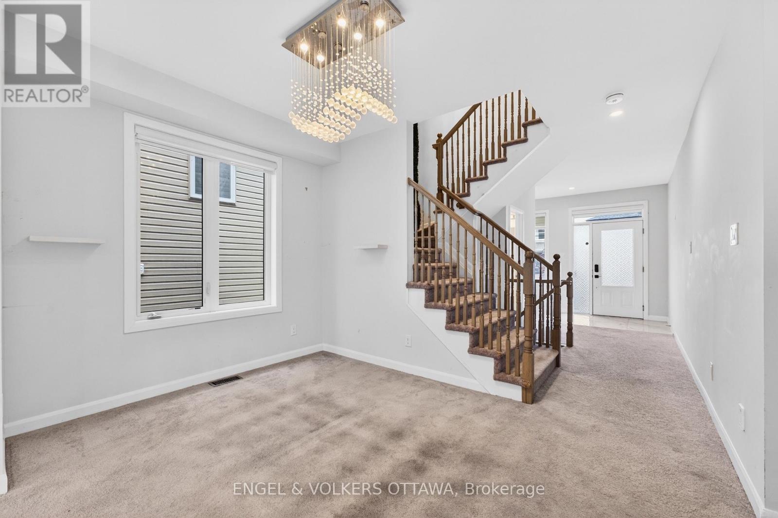 87 Coco Place, Ottawa, Ontario  K2T 0R2 - Photo 7 - X13229952