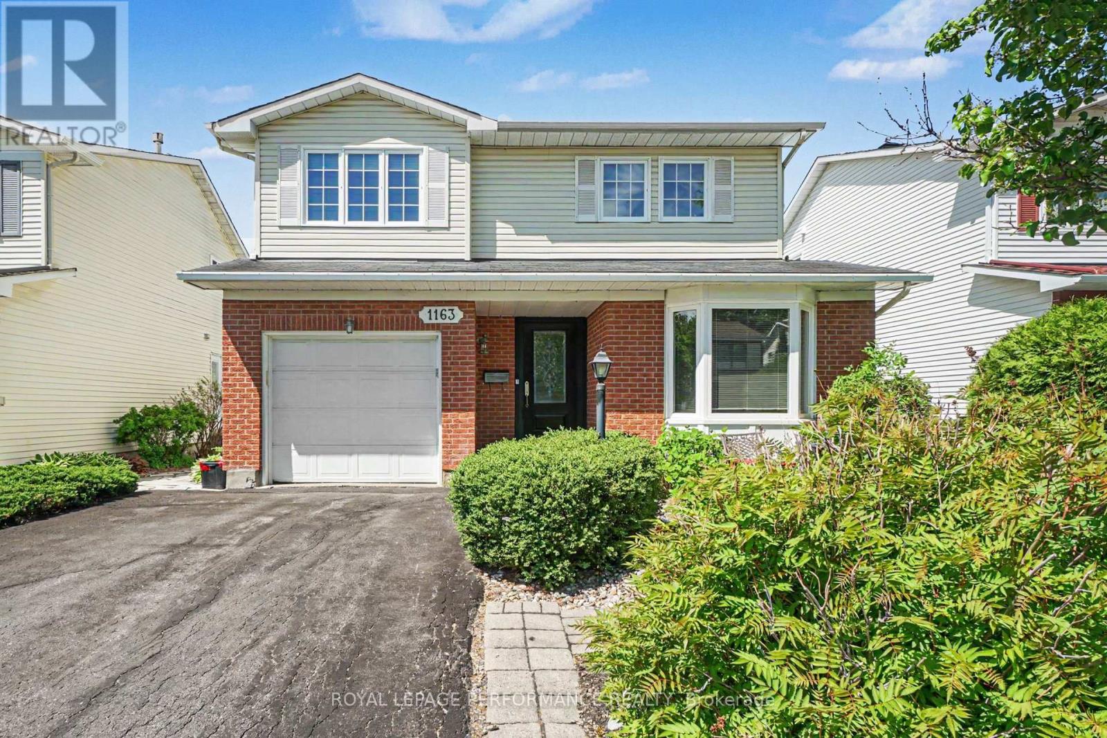 1163 Sauterne Park, Ottawa, Ontario  K1C 2H3 - Photo 1 - X13230002