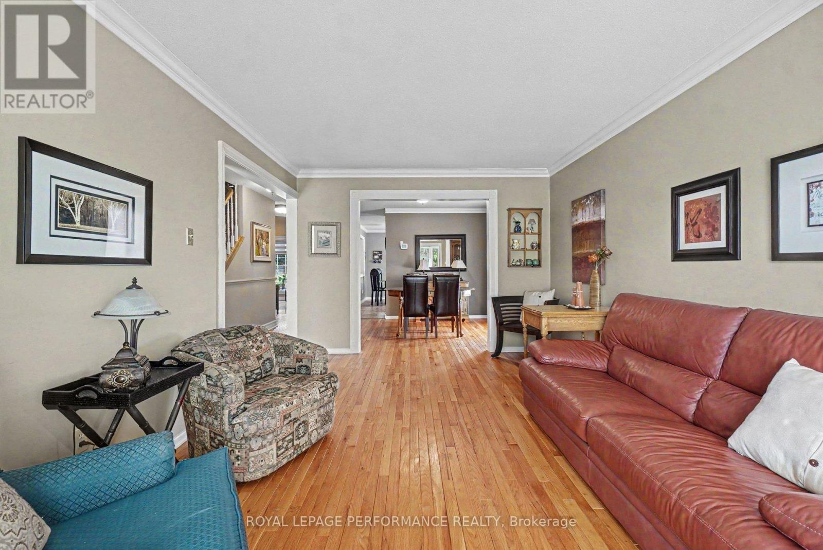 1163 Sauterne Park, Ottawa, Ontario  K1C 2H3 - Photo 4 - X13230002