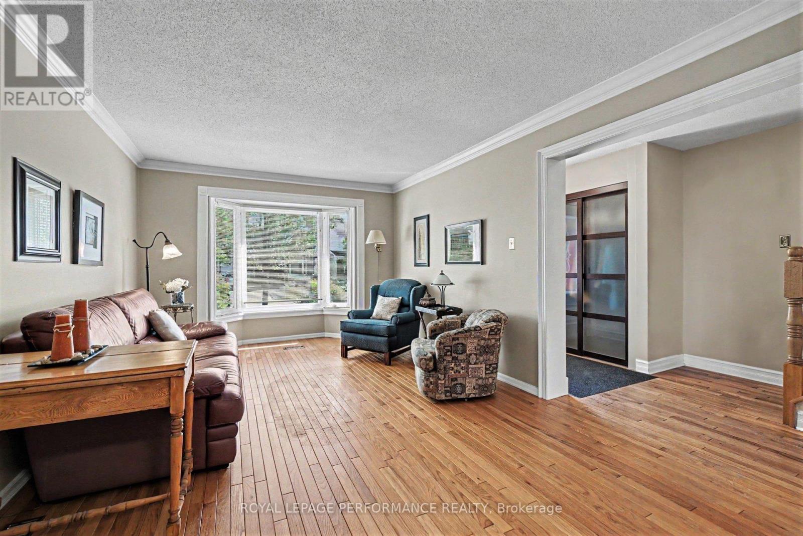 1163 Sauterne Park, Ottawa, Ontario  K1C 2H3 - Photo 5 - X13230002