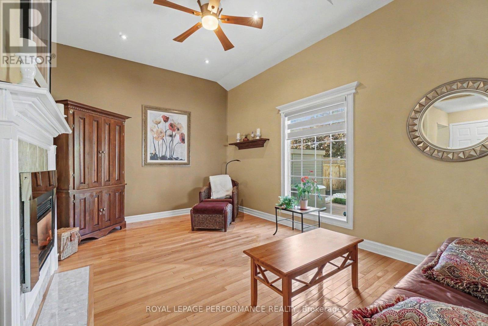 1163 Sauterne Park, Ottawa, Ontario  K1C 2H3 - Photo 7 - X13230002