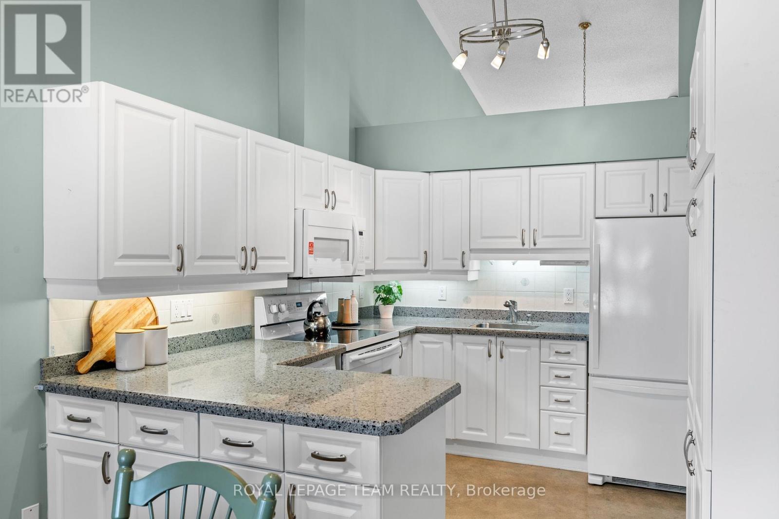 56 Coulson Court, Ottawa, Ontario  K2K 2X9 - Photo 11 - X13230008