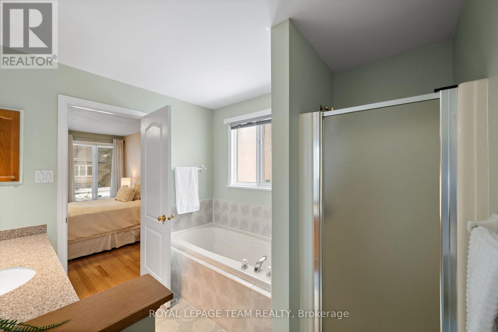 56 Coulson Court, Ottawa, Ontario  K2K 2X9 - Photo 18 - X13230008