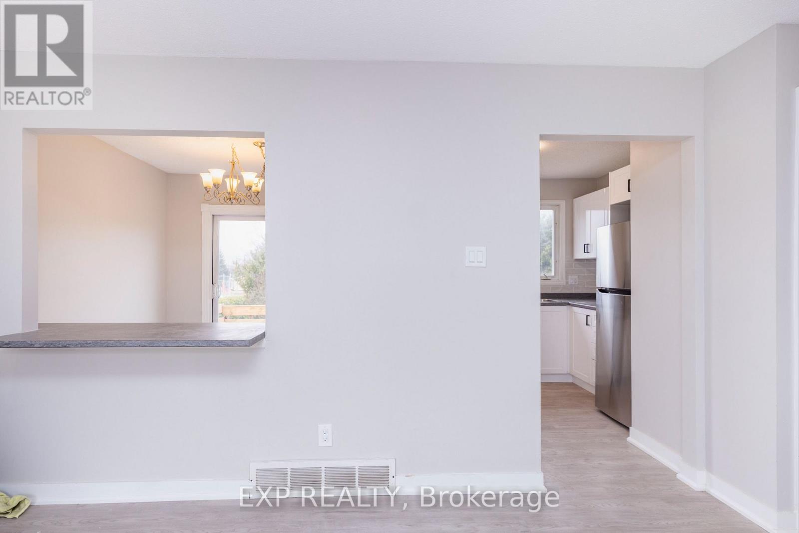990 St Jacques Street, Clarence-Rockland, Ontario  K4K 1C1 - Photo 5 - X13230152