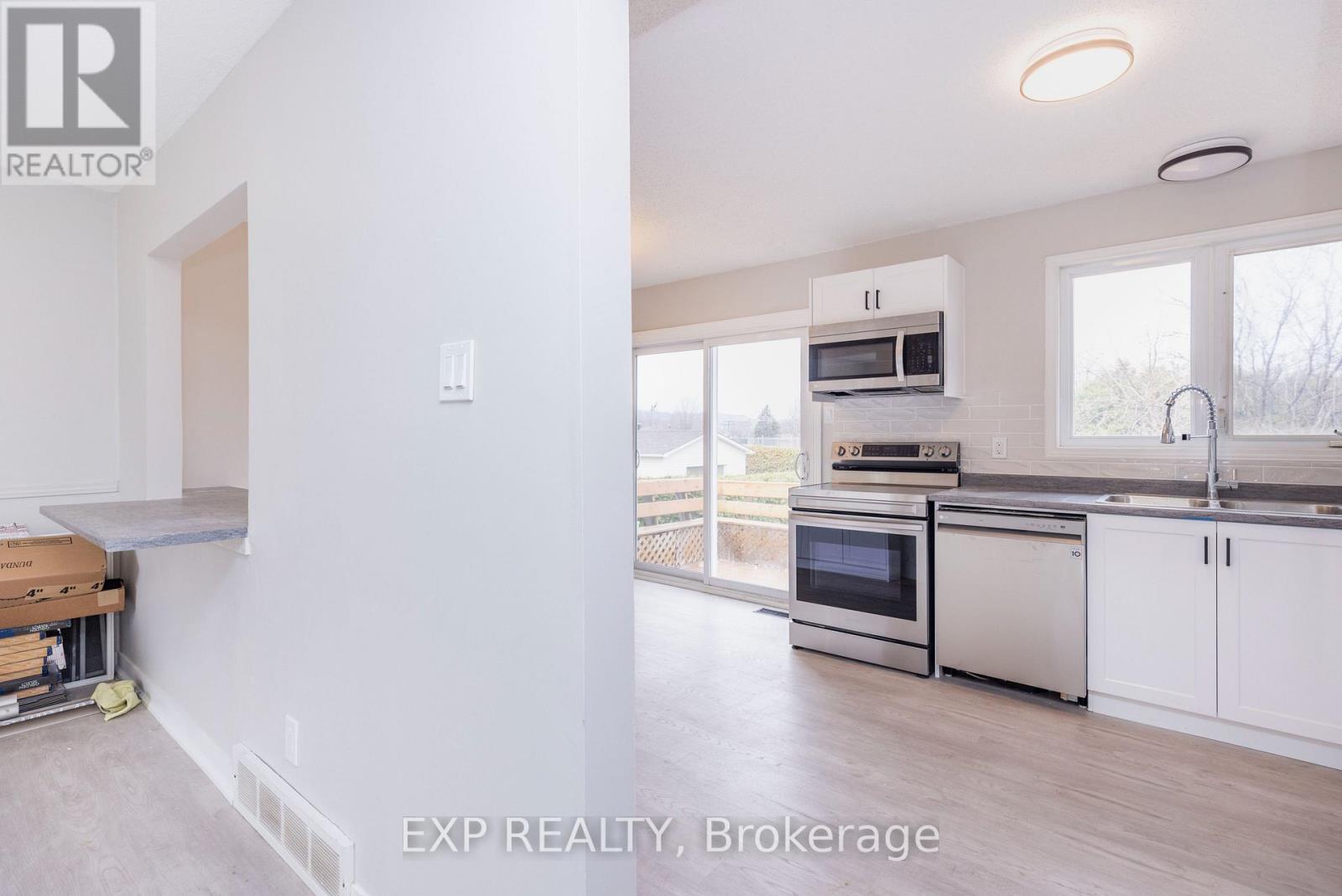 990 St Jacques Street, Clarence-Rockland, Ontario  K4K 1C1 - Photo 6 - X13230152
