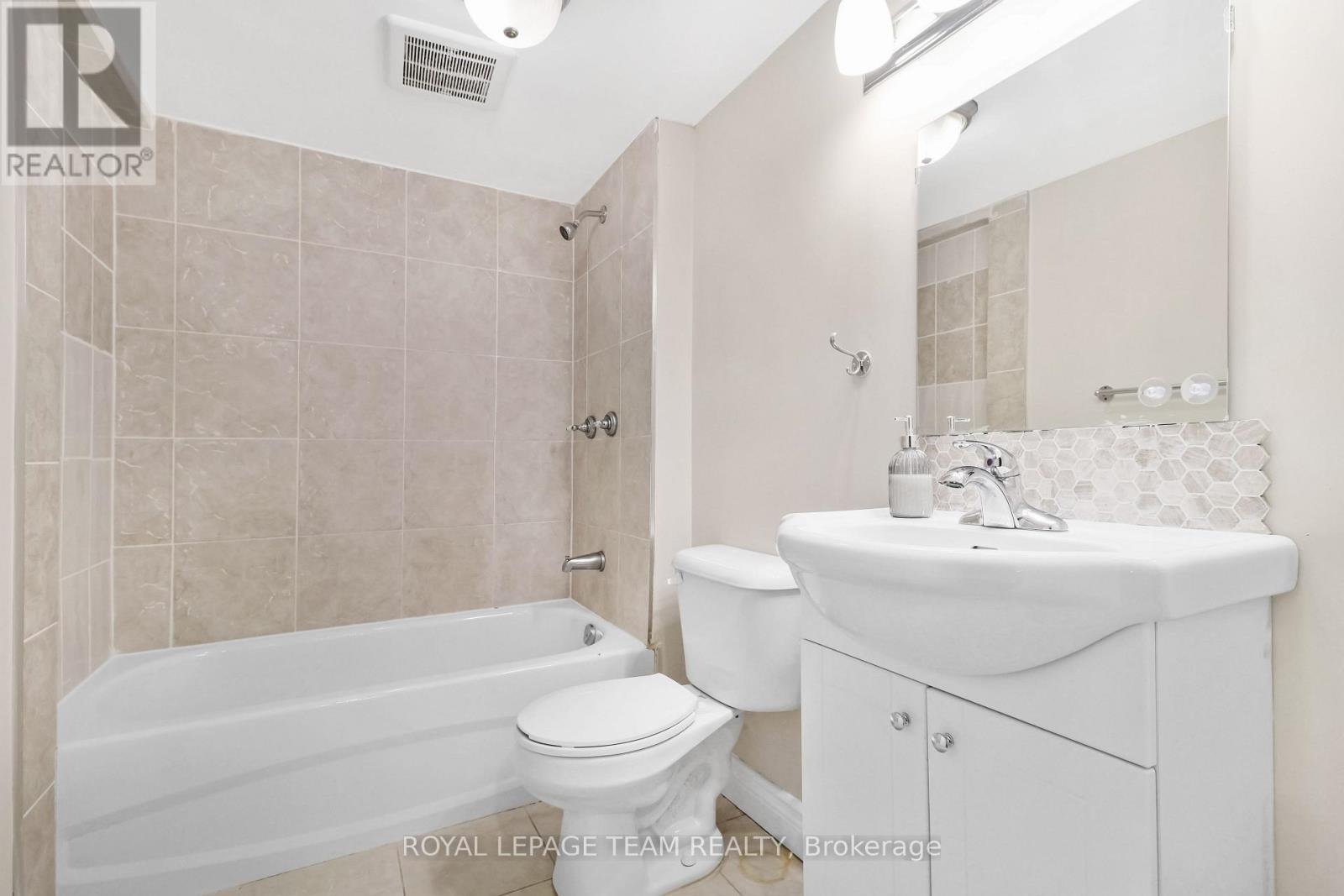 335 Soldats Riendeau Street, Ottawa, Ontario  K2J 6H4 - Photo 25 - X13230204