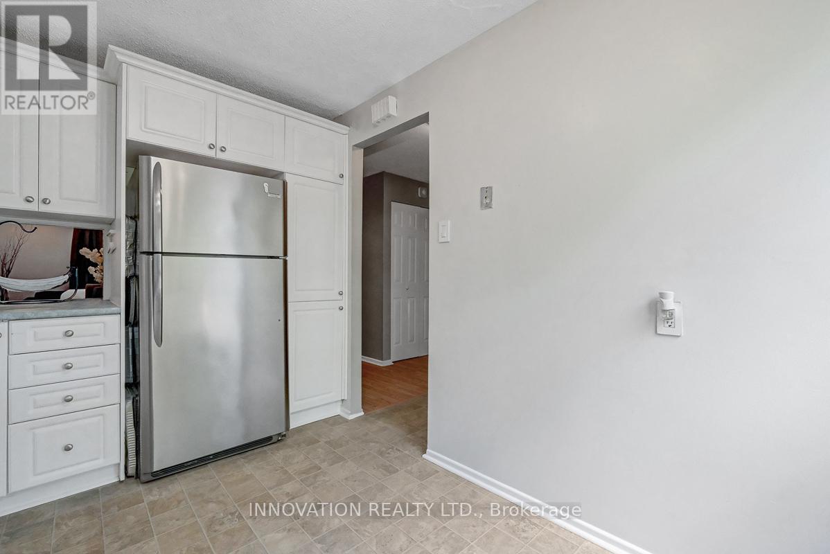 2113 Stonehenge Crescent, Ottawa, Ontario  K1B 4N7 - Photo 17 - X13230206