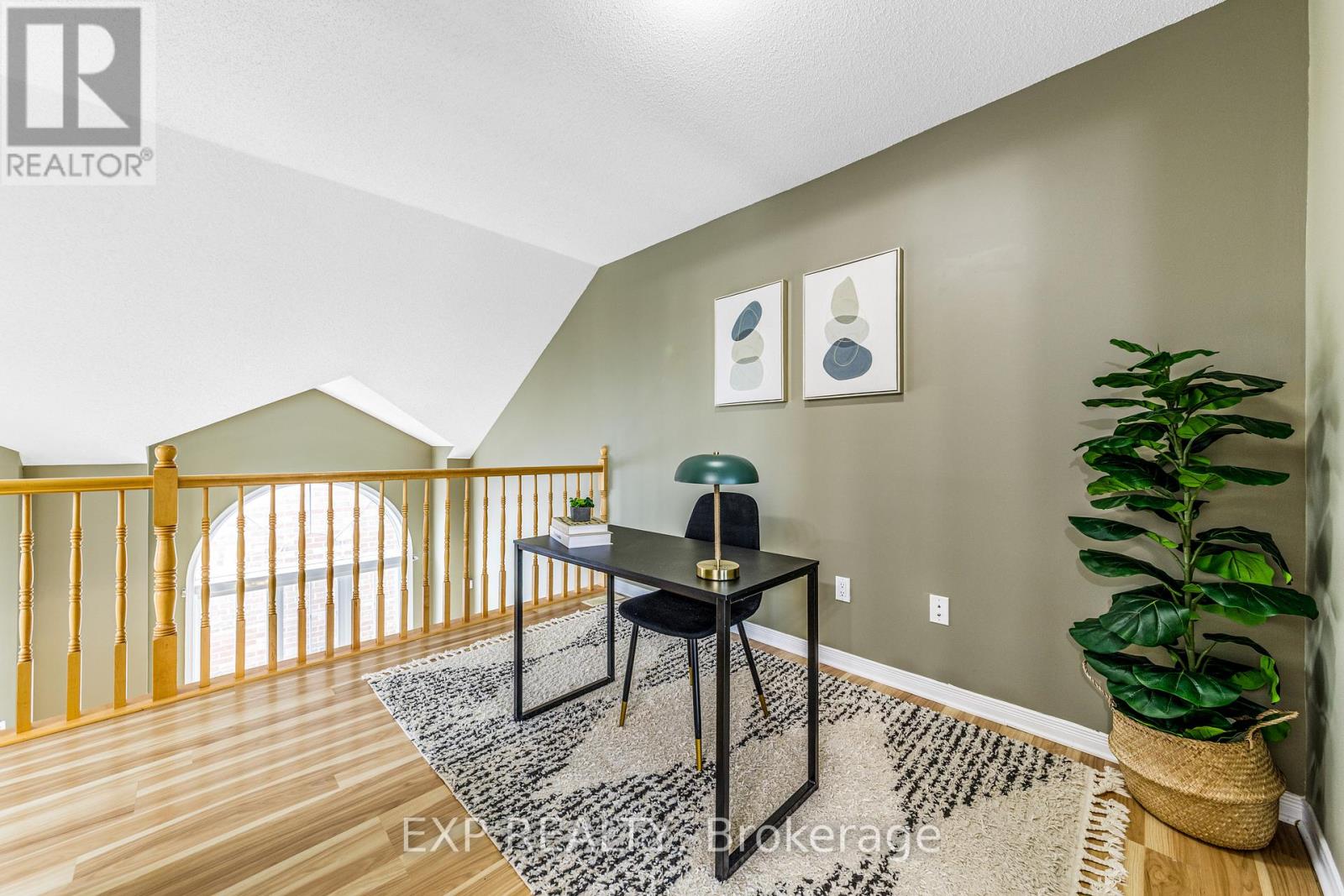 102 Gatestone Private, Ottawa, Ontario  K1J 1K5 - Photo 15 - X13230300
