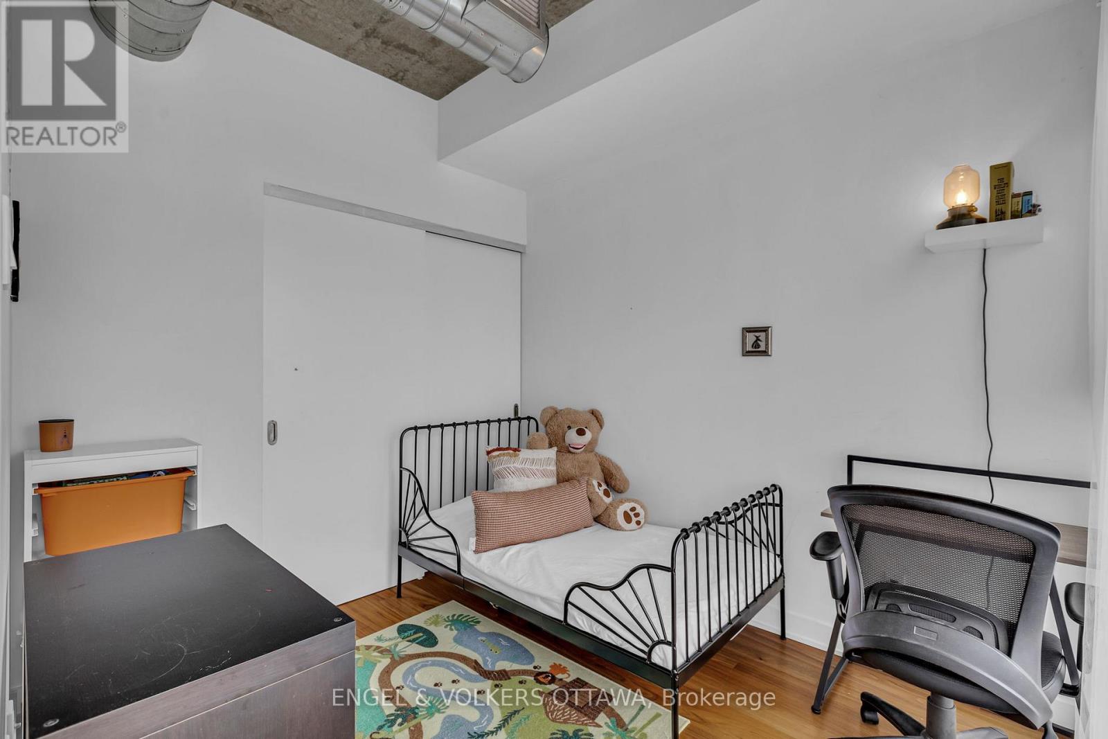 415 - 354 Gladstone Avenue, Ottawa, Ontario  K2P 0R4 - Photo 18 - X13230490