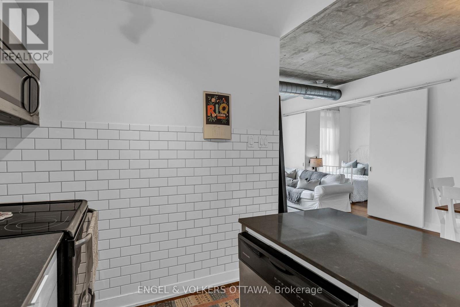 415 - 354 Gladstone Avenue, Ottawa, Ontario  K2P 0R4 - Photo 6 - X13230490