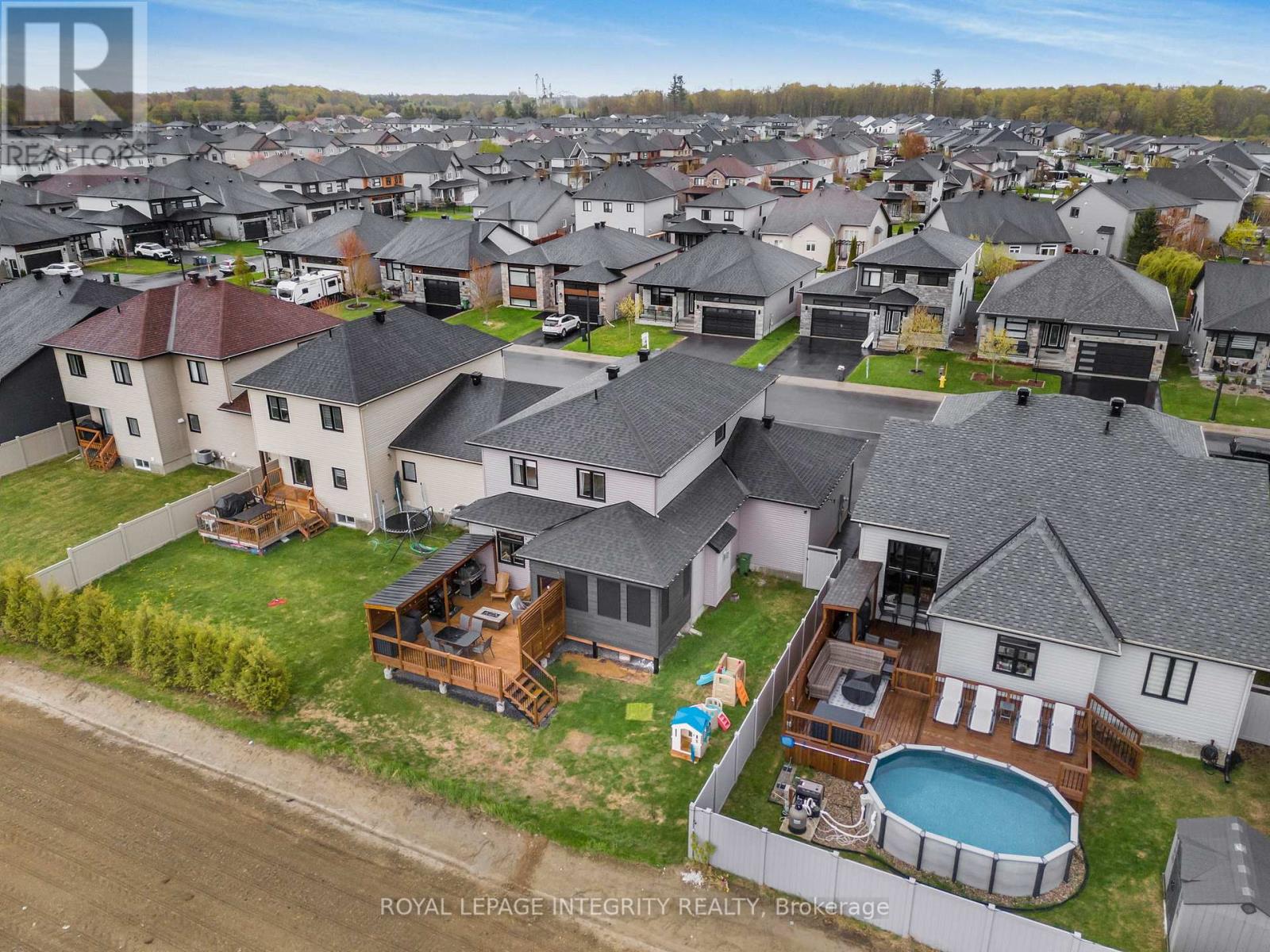 400 Colmar Street, Russell, Ontario  K0A 1W0 - Photo 38 - X13230702