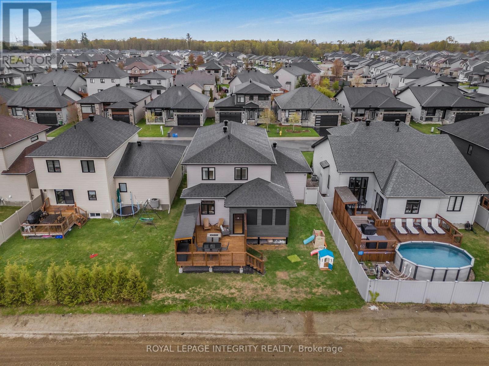 400 Colmar Street, Russell, Ontario  K0A 1W0 - Photo 39 - X13230702