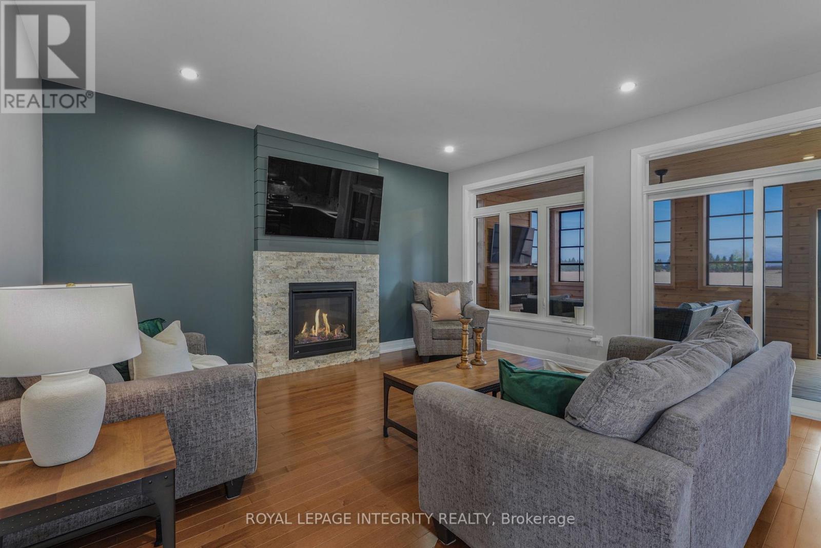 400 Colmar Street, Russell, Ontario  K0A 1W0 - Photo 5 - X13230702