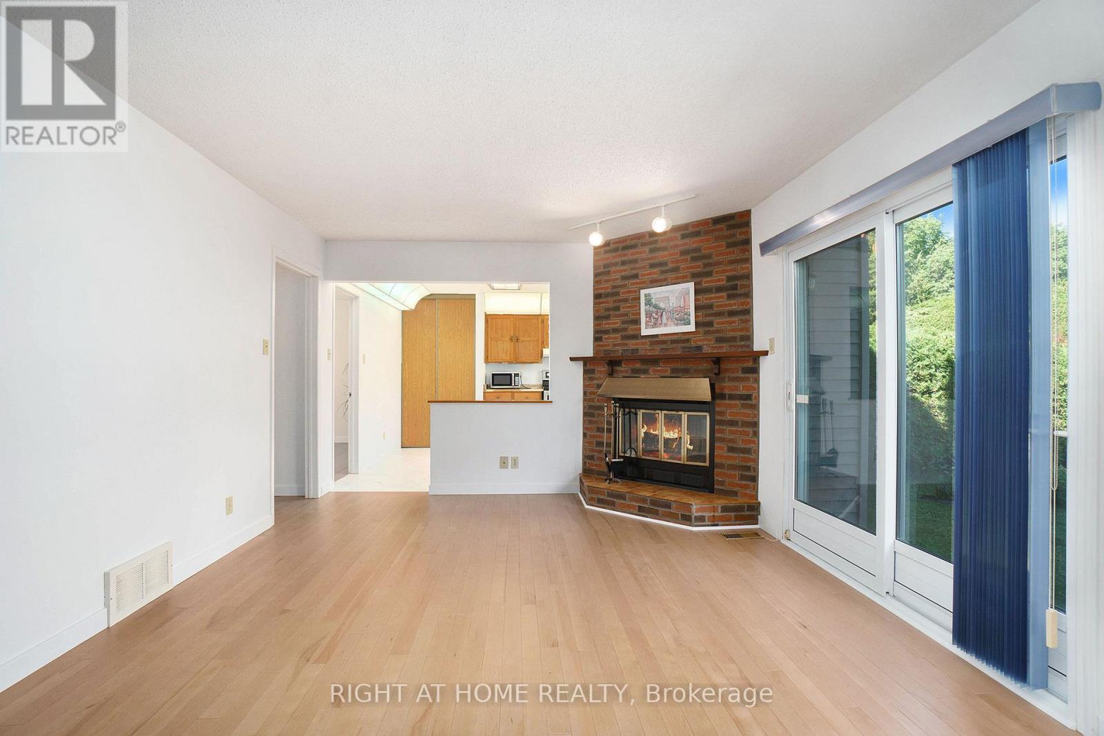 82 Nestow Drive, Ottawa, Ontario  K2G 4L8 - Photo 11 - X13230774
