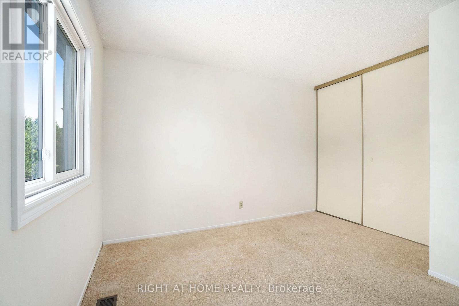 82 Nestow Drive, Ottawa, Ontario  K2G 4L8 - Photo 18 - X13230774