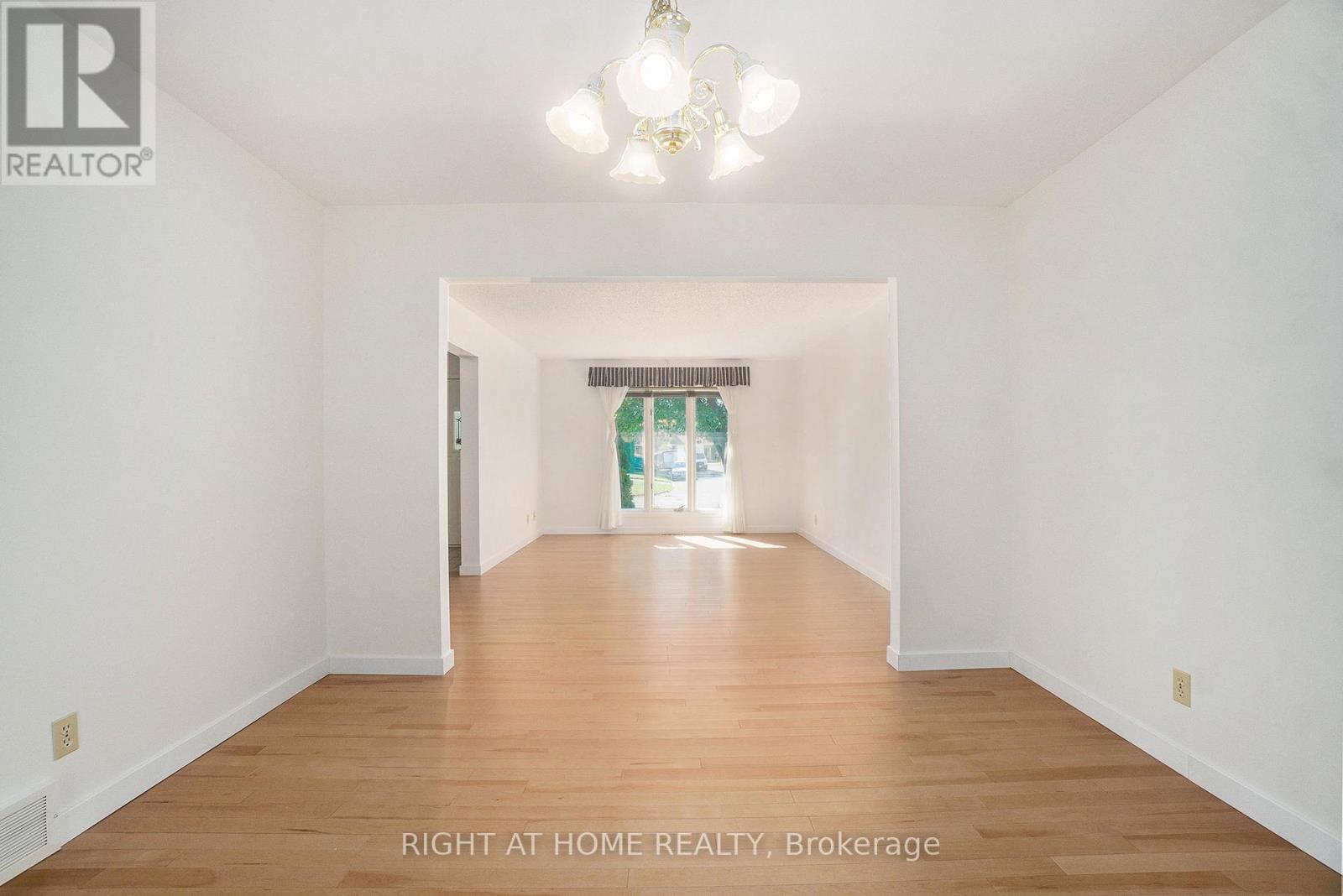 82 Nestow Drive, Ottawa, Ontario  K2G 4L8 - Photo 7 - X13230774