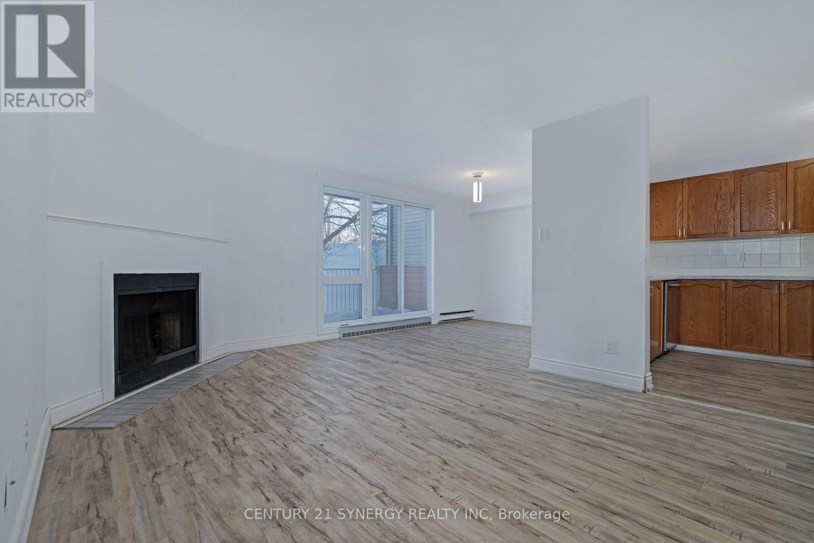 403 - 1589 St Bernard Street, Ottawa, Ontario  K1T 3H7 - Photo 7 - X13230822