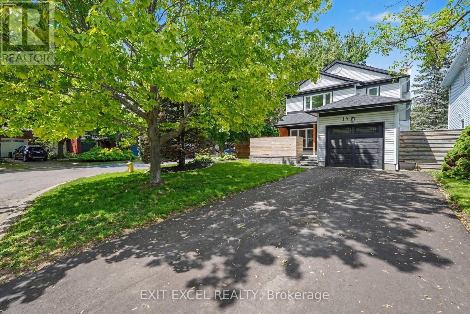 16 Lima Way, Ottawa, Ontario  K2J 3G6 - Photo 2 - X13231026