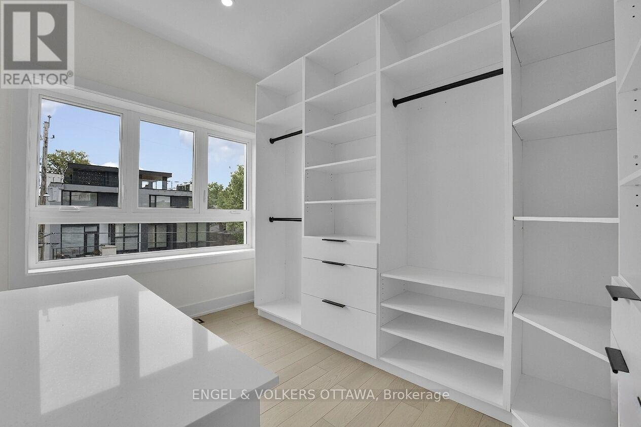 A - 372 Berkley Avenue, Ottawa, Ontario  K2A 2G7 - Photo 14 - X13231038