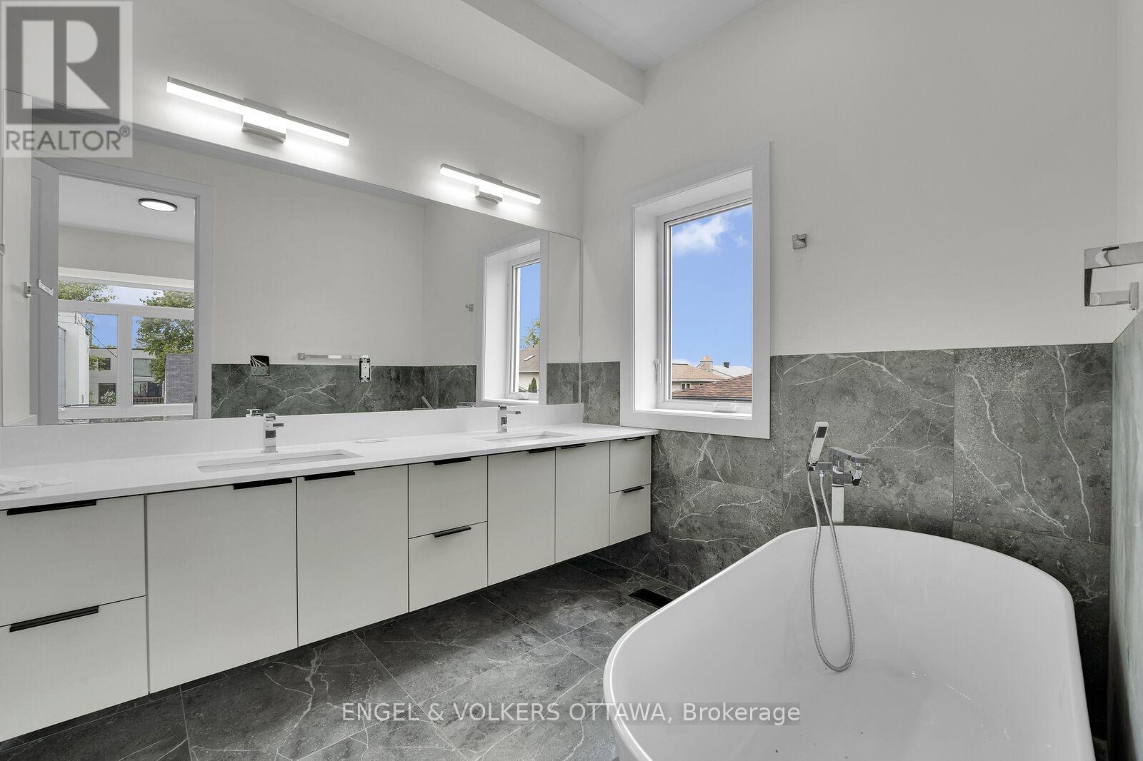 A - 372 Berkley Avenue, Ottawa, Ontario  K2A 2G7 - Photo 16 - X13231038