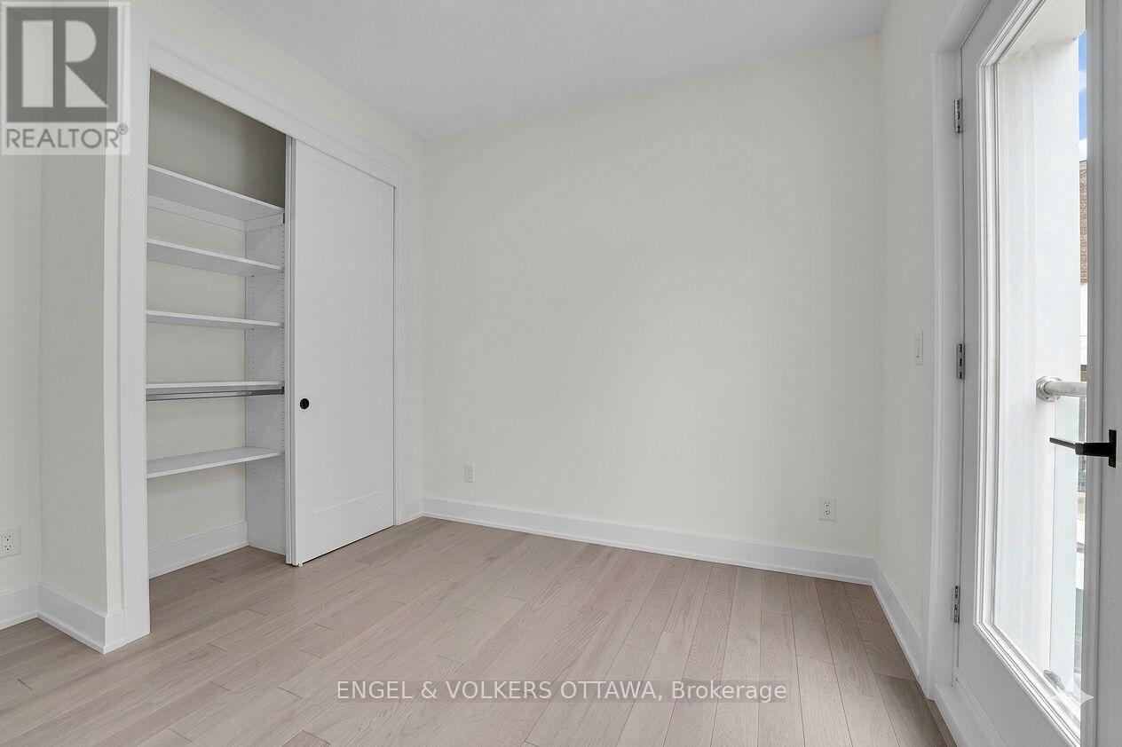 A - 372 Berkley Avenue, Ottawa, Ontario  K2A 2G7 - Photo 18 - X13231038