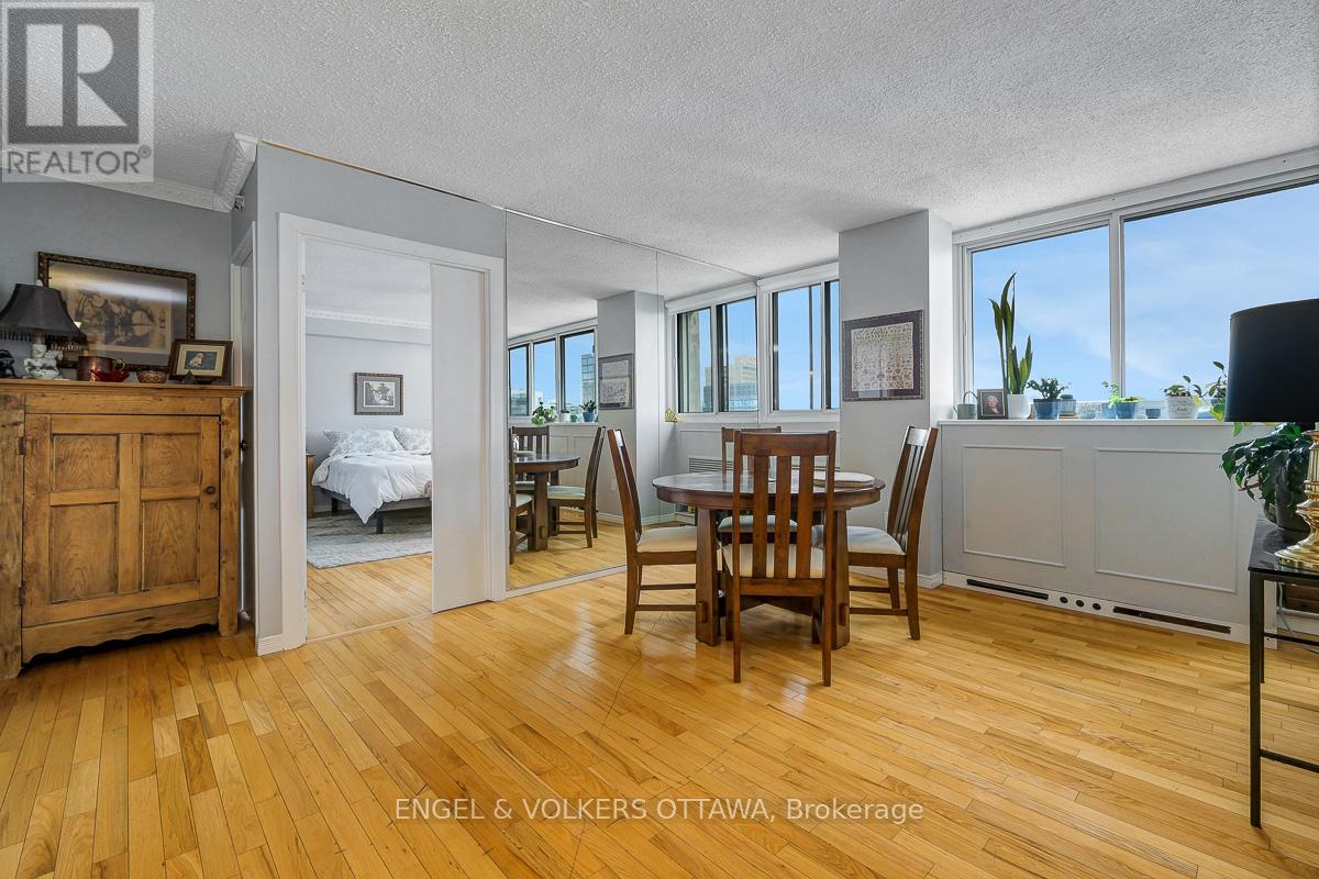 2504 - 500 Laurier Avenue W, Ottawa, Ontario  K1R 5E1 - Photo 10 - X13231108