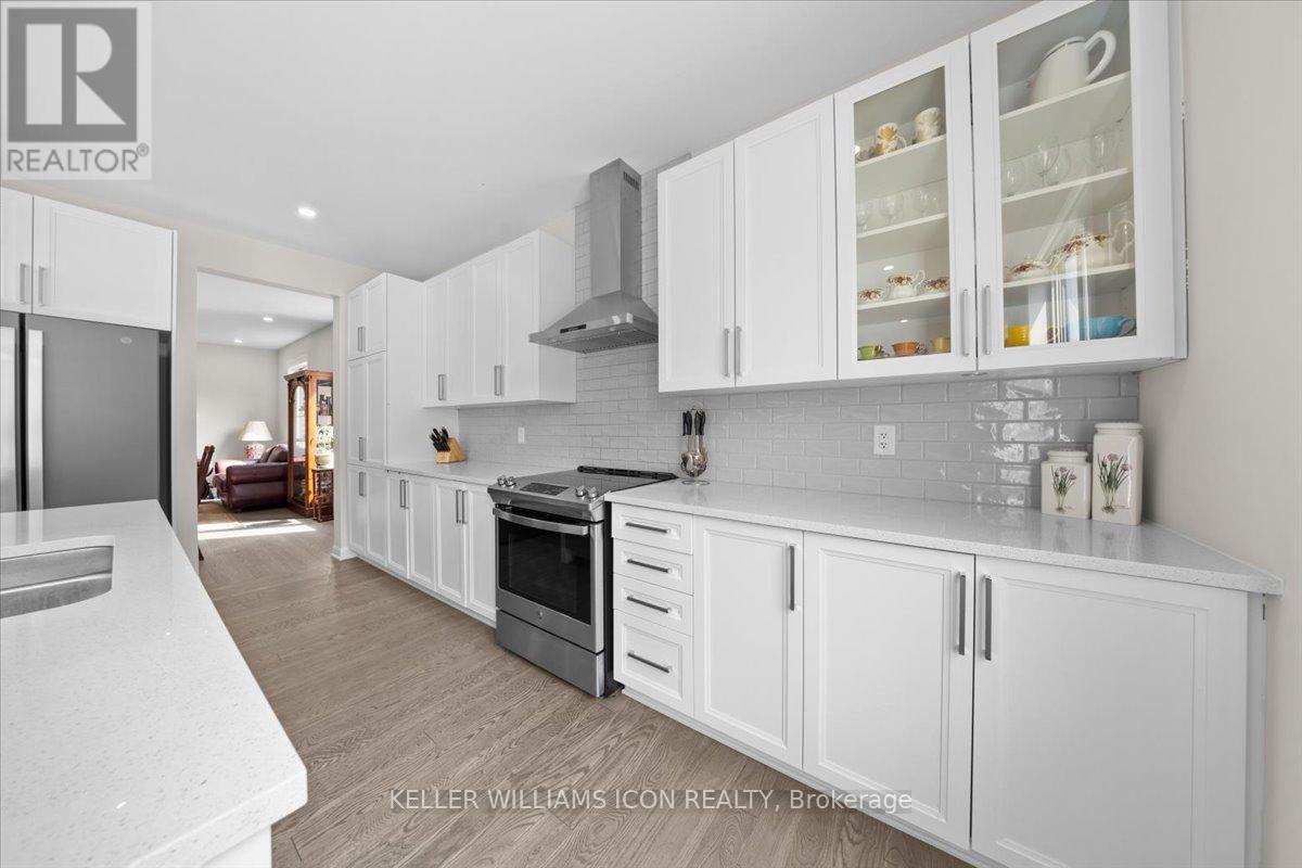 352 Cloyne Crescent, Ottawa, Ontario  K2J 6W4 - Photo 13 - X13231132