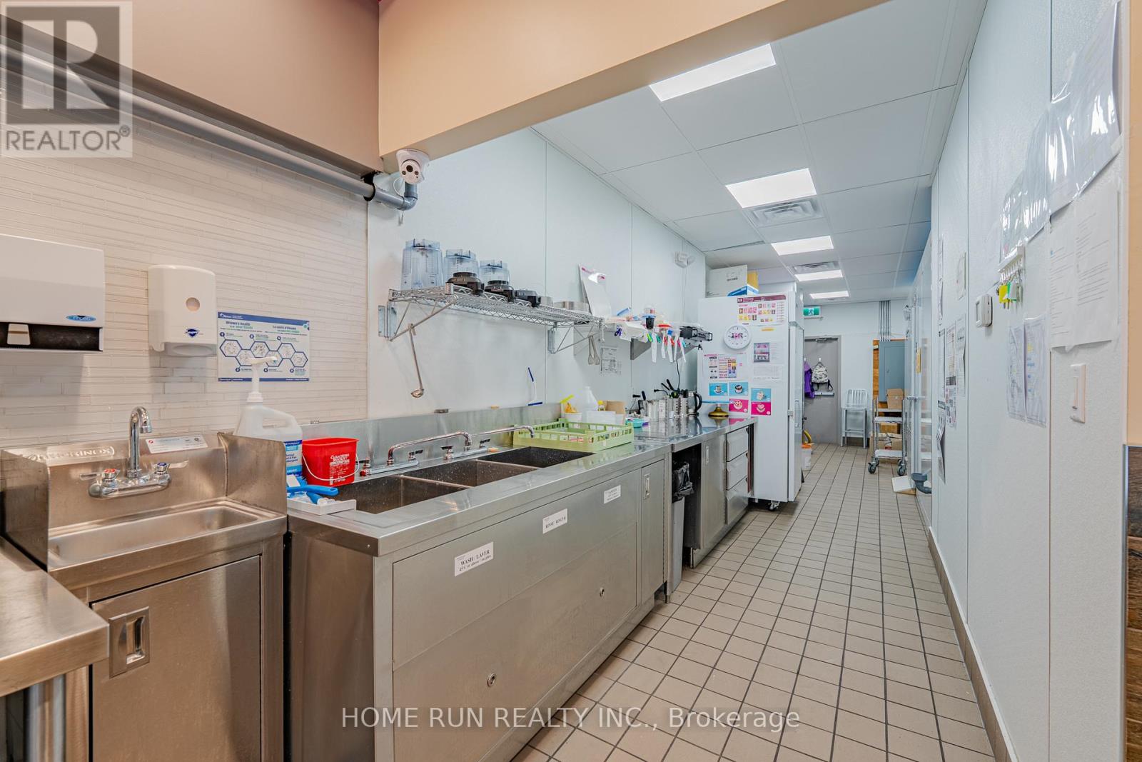 395 Richmond Road, Ottawa, Ontario  K2A 0E9 - Photo 14 - X13231184
