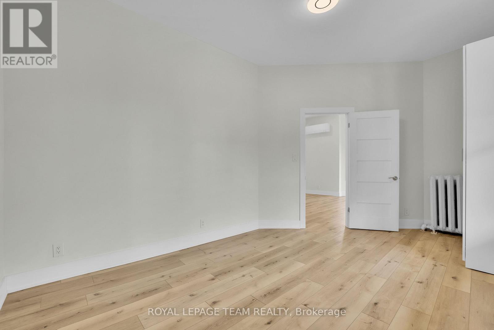 A (Main Level) - 531 Mcleod Street, Ottawa, Ontario  K1R 5R2 - Photo 22 - X13231220