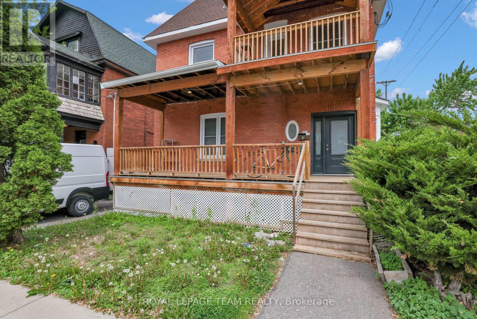 A (Main Level) - 531 Mcleod Street, Ottawa, Ontario  K1R 5R2 - Photo 4 - X13231220