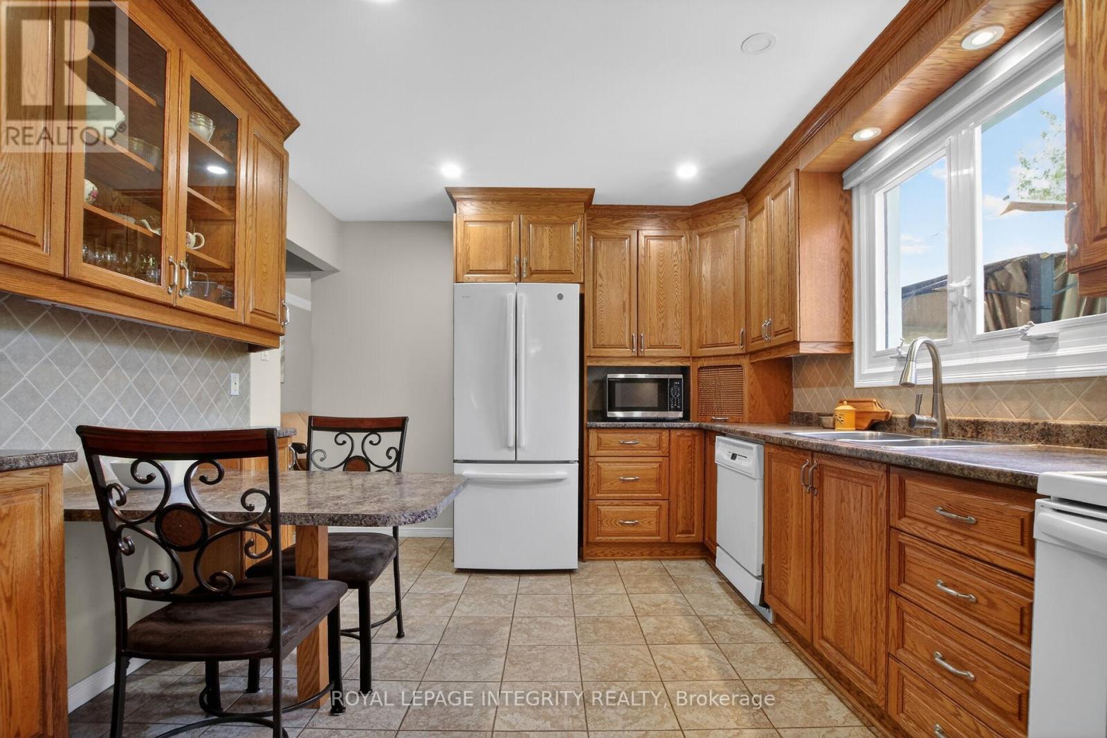 1646 Grey Nuns Drive, Ottawa, Ontario  K1C 1T7 - Photo 13 - X13231308