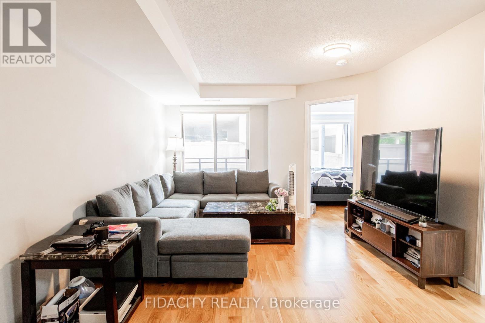 2e - 310 Central Park Drive, Ottawa, Ontario  K2C 4G4 - Photo 6 - X13231522
