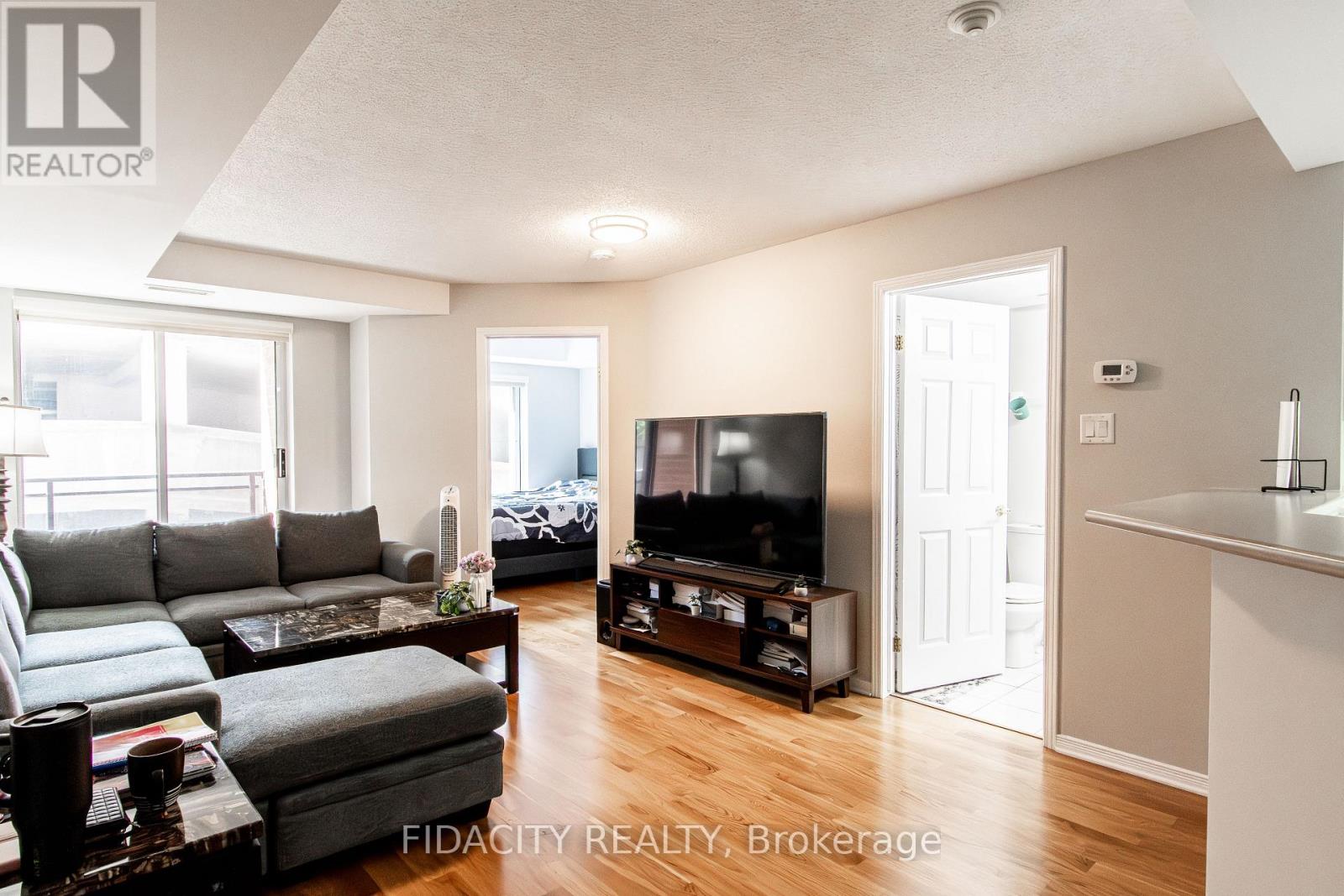 2e - 310 Central Park Drive, Ottawa, Ontario  K2C 4G4 - Photo 7 - X13231522