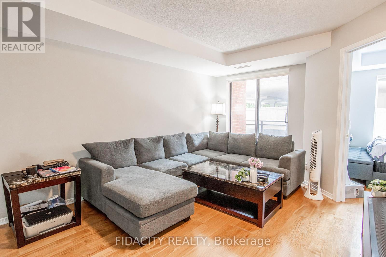 2e - 310 Central Park Drive, Ottawa, Ontario  K2C 4G4 - Photo 8 - X13231522