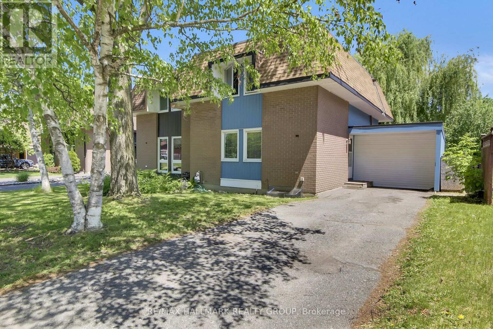 145 Penfield Drive, Ottawa, Ontario  K2K 1M4 - Photo 2 - X13231536