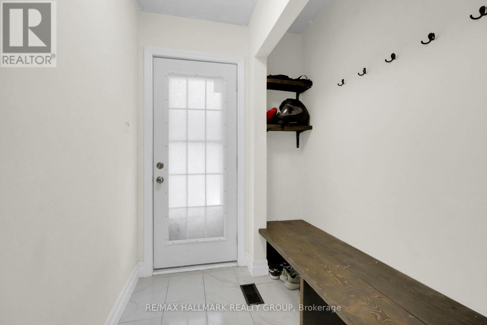 145 Penfield Drive, Ottawa, Ontario  K2K 1M4 - Photo 3 - X13231536