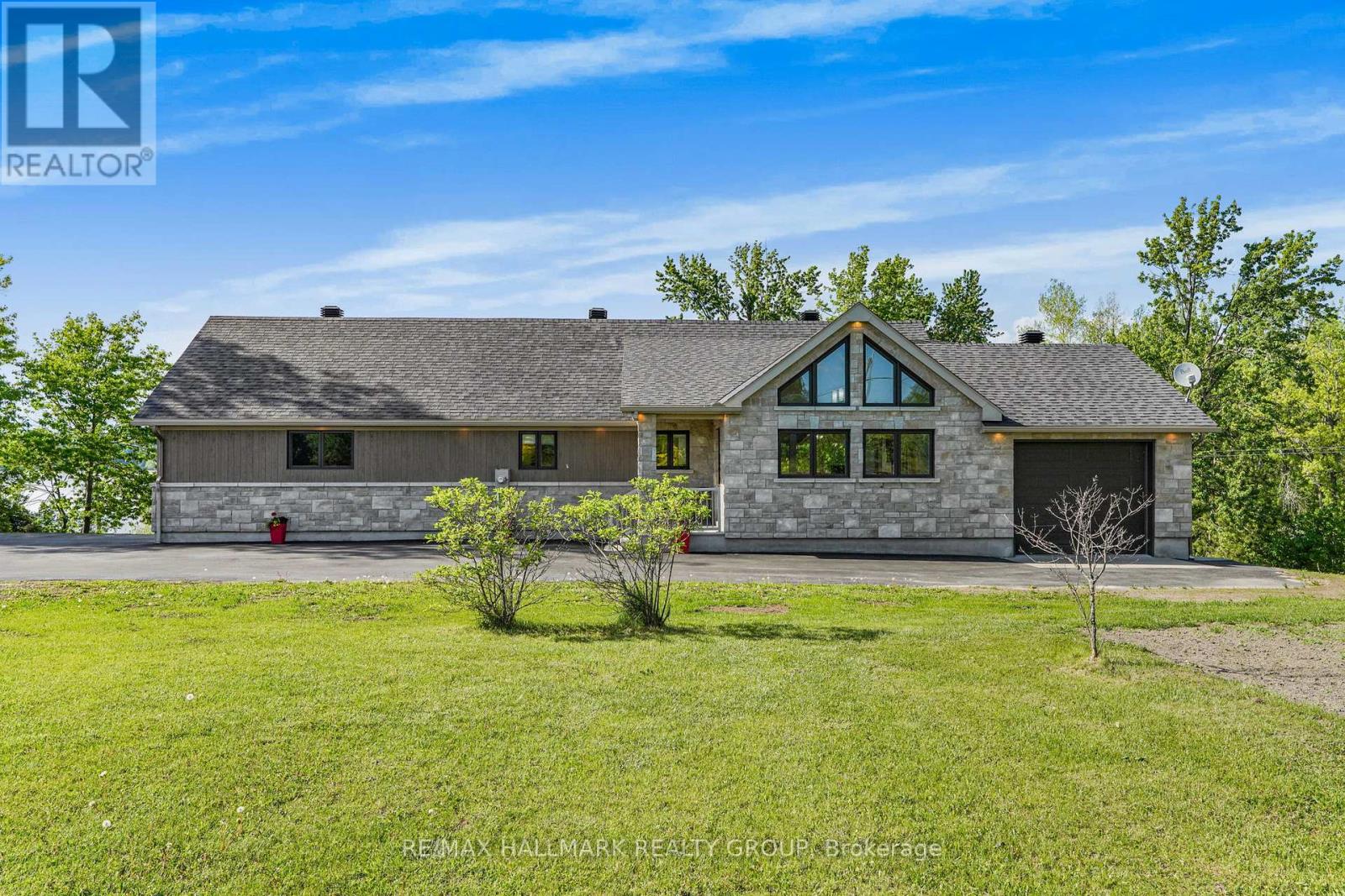 157 Concession 1 Road, Alfred And Plantagenet, Ontario  K0B 1L0 - Photo 5 - X13231650
