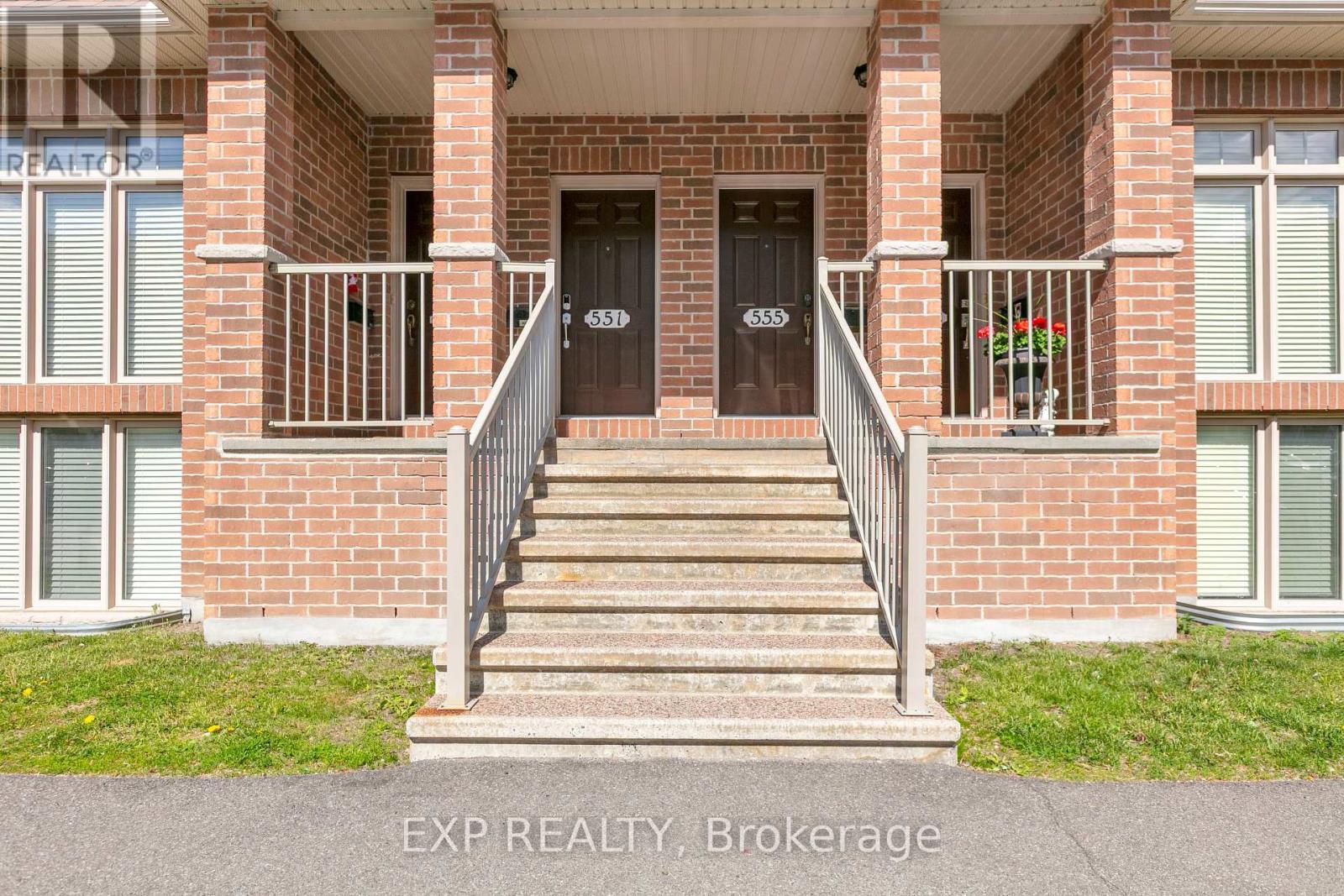 555 Reardon Private, Ottawa, Ontario  K1V 2L1 - Photo 2 - X13231786