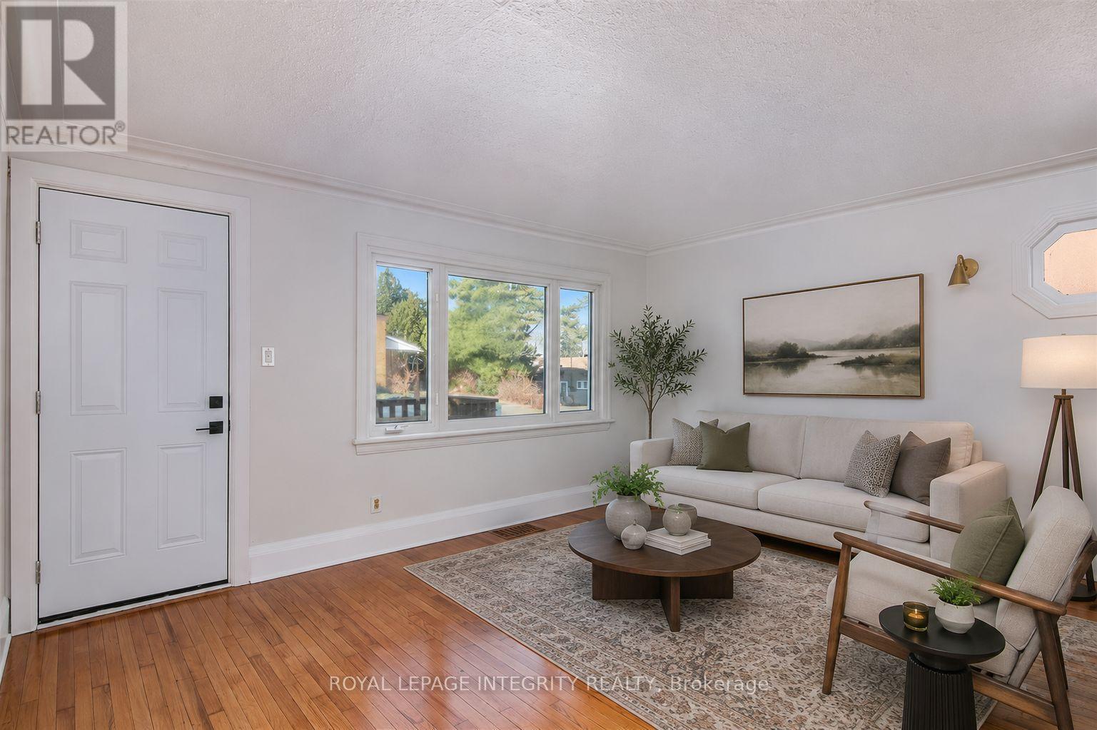 81 Burland Street, Ottawa, Ontario  K2B 6J9 - Photo 2 - X13231816