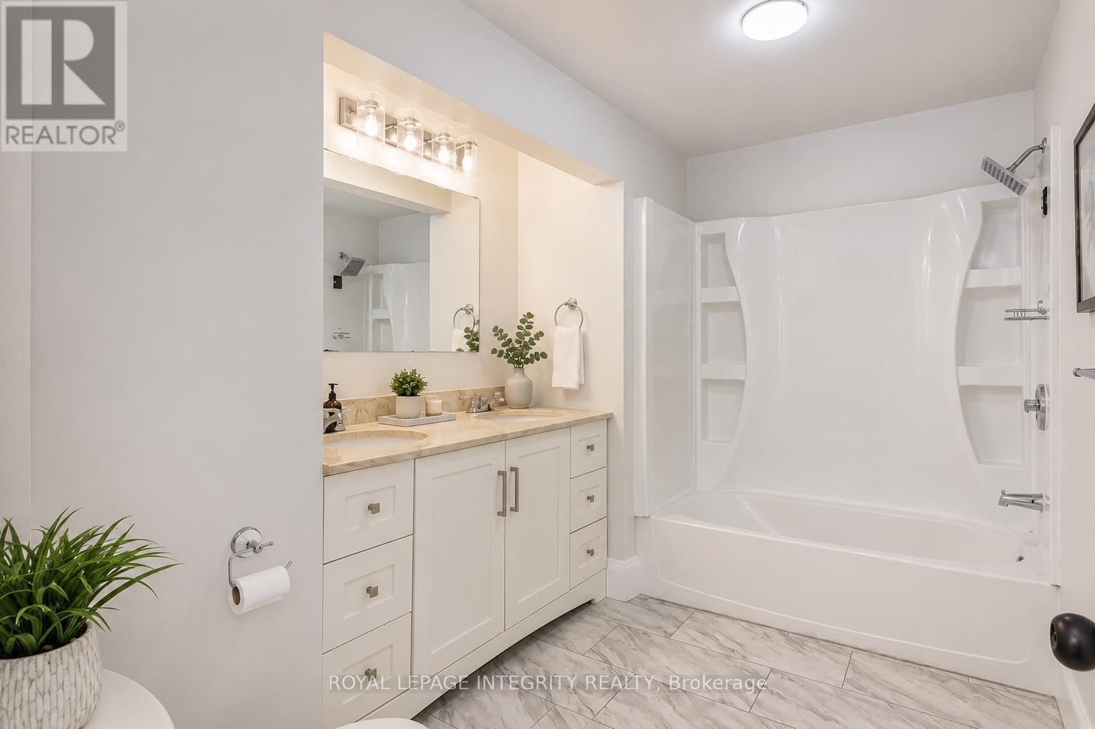 81 Burland Street, Ottawa, Ontario  K2B 6J9 - Photo 7 - X13231816