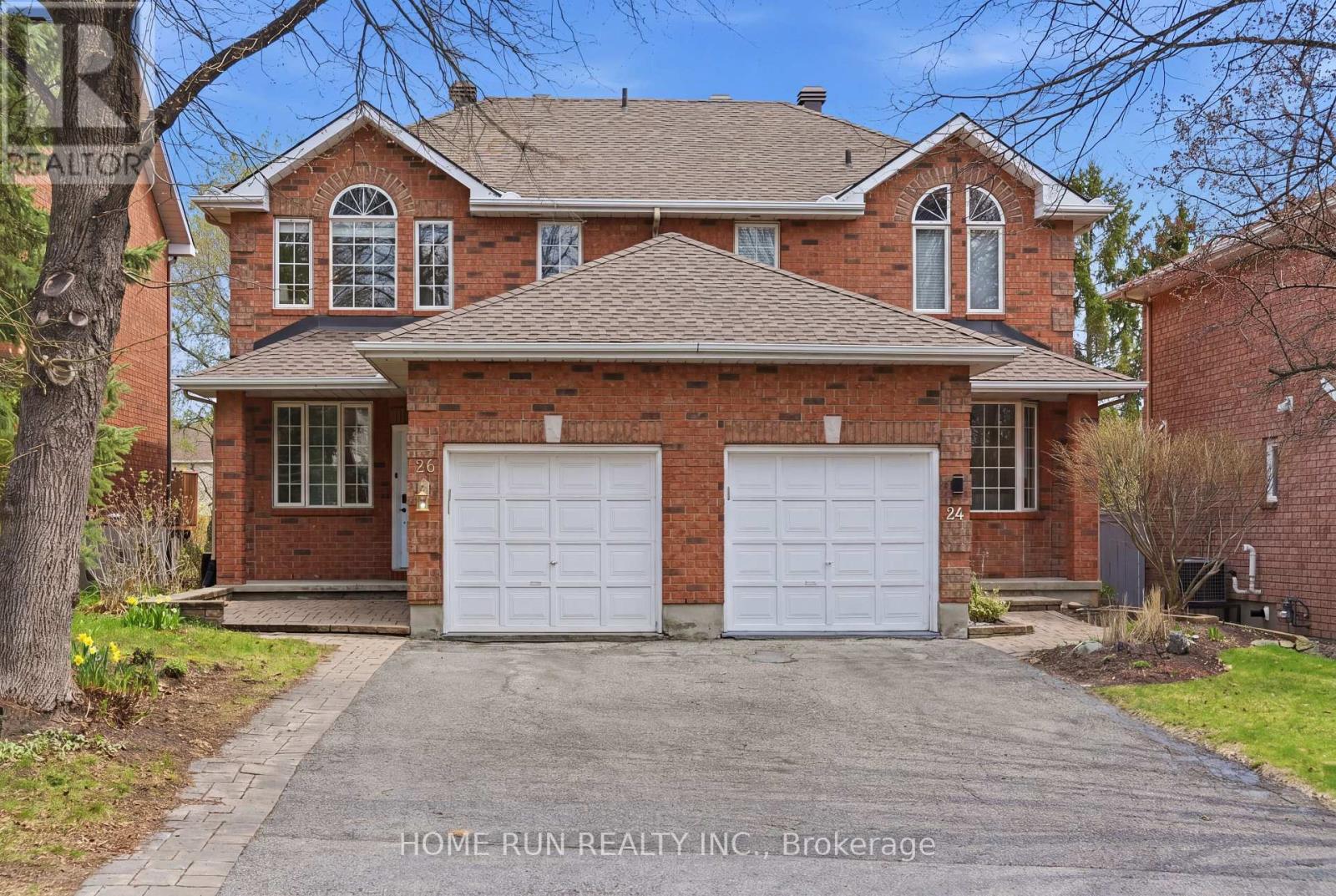26 Highmont Court, Ottawa, Ontario  K2T 1B2 - Photo 1 - X13231830