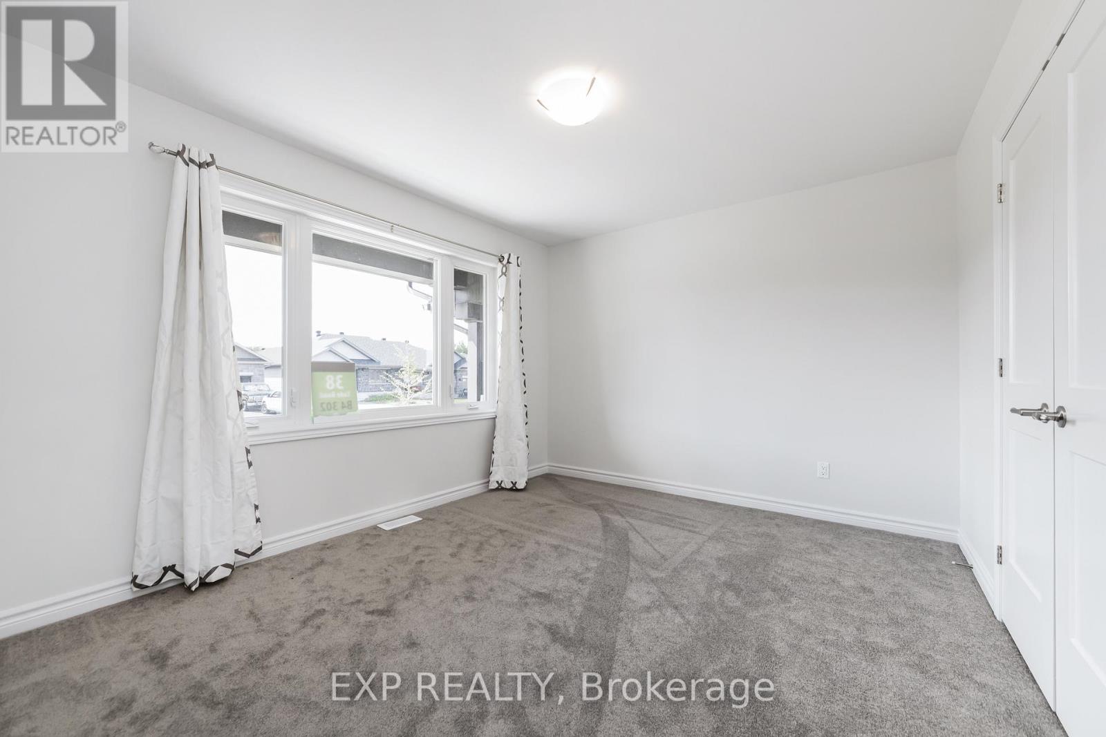38 Yade Road, Arnprior, Ontario  K7S 0K1 - Photo 11 - X13232024