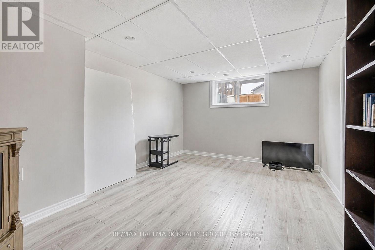 6335 Renaud Road, Ottawa, Ontario  K1W 0J4 - Photo 19 - X13232114