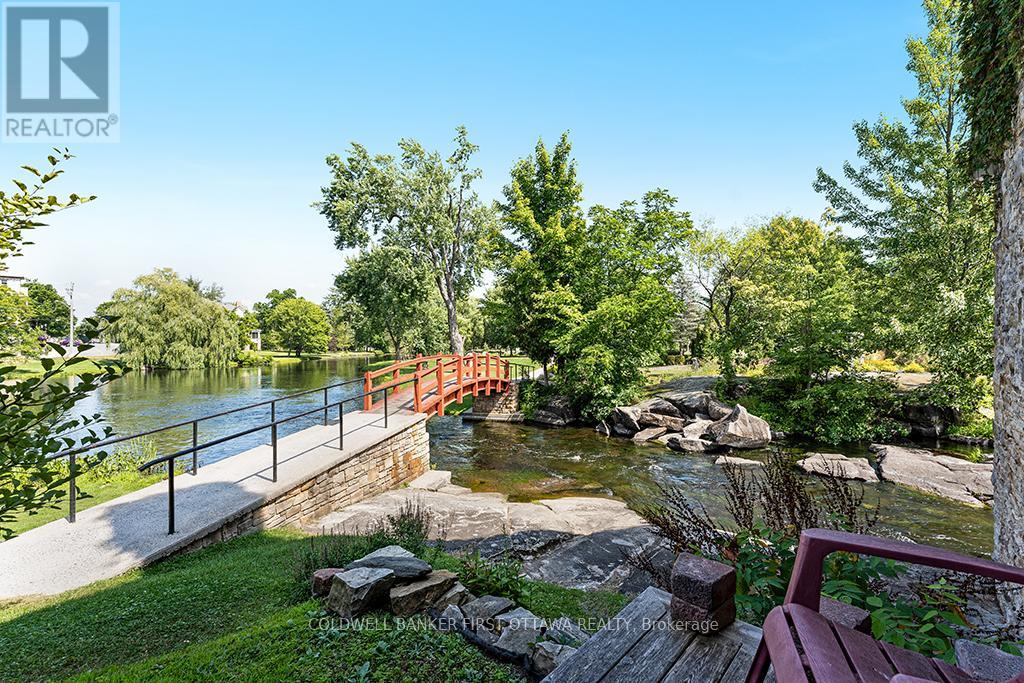 7a Lewis Street, Perth, Ontario  K7H 1M6 - Photo 33 - X13232136