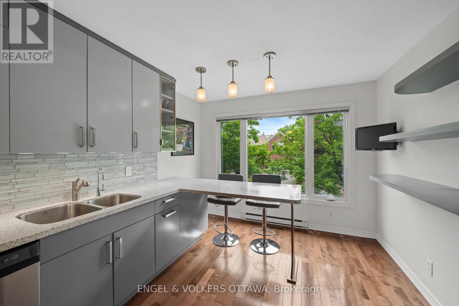 44 Dunbarton Court, Ottawa, Ontario  K1K 4L4 - Photo 17 - X13232242