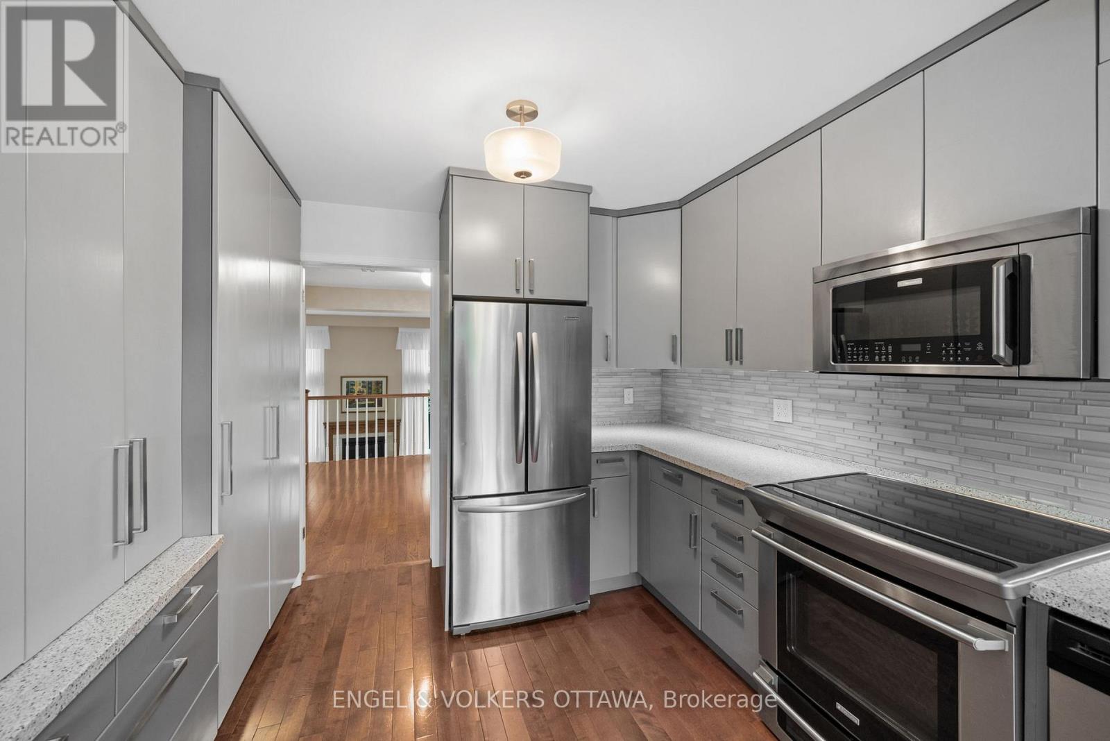 44 Dunbarton Court, Ottawa, Ontario  K1K 4L4 - Photo 20 - X13232242