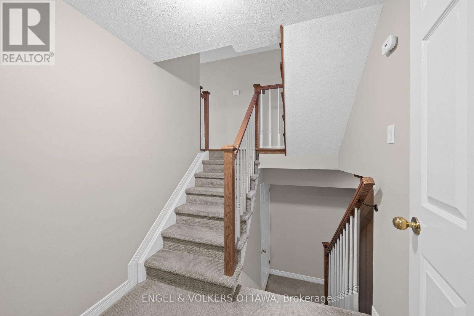 44 Dunbarton Court, Ottawa, Ontario  K1K 4L4 - Photo 36 - X13232242