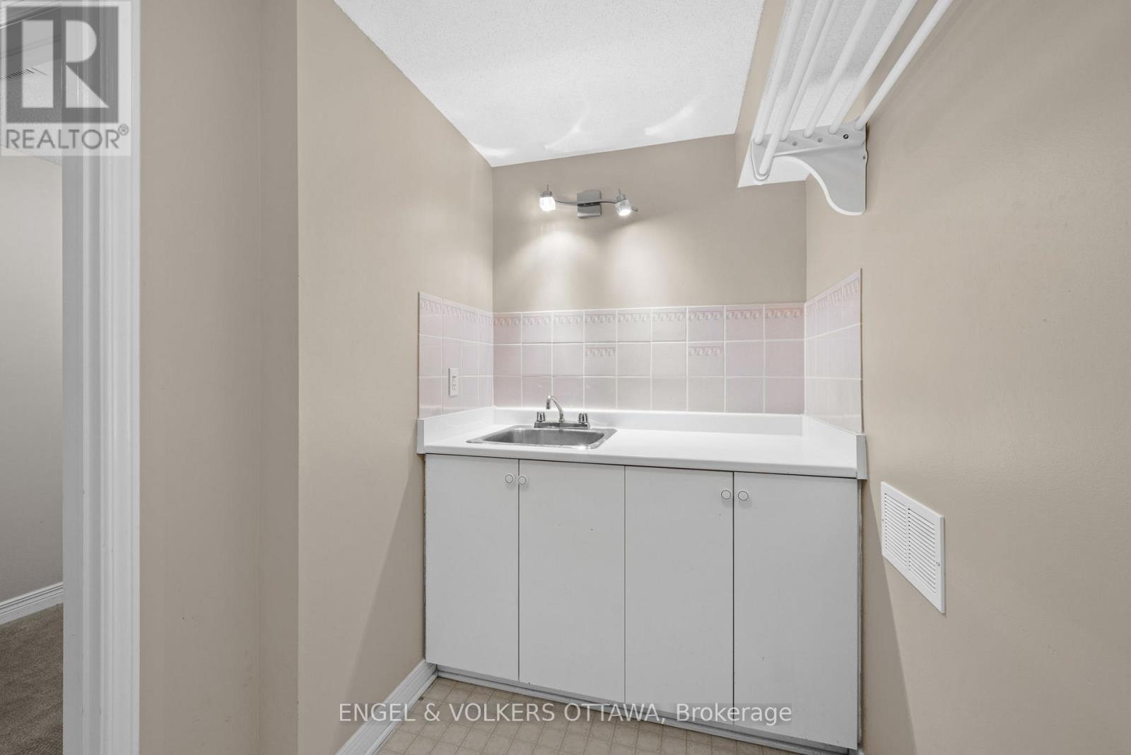 44 Dunbarton Court, Ottawa, Ontario  K1K 4L4 - Photo 39 - X13232242